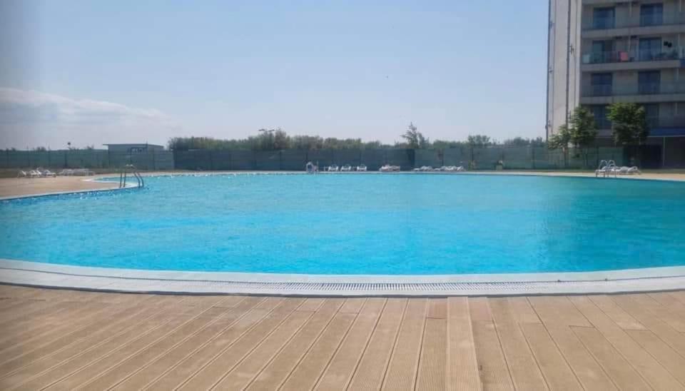 Blaxy Resort Stefi Cu Acces La Piscine Gratuit Douăzeci şi Trei August Buitenkant foto